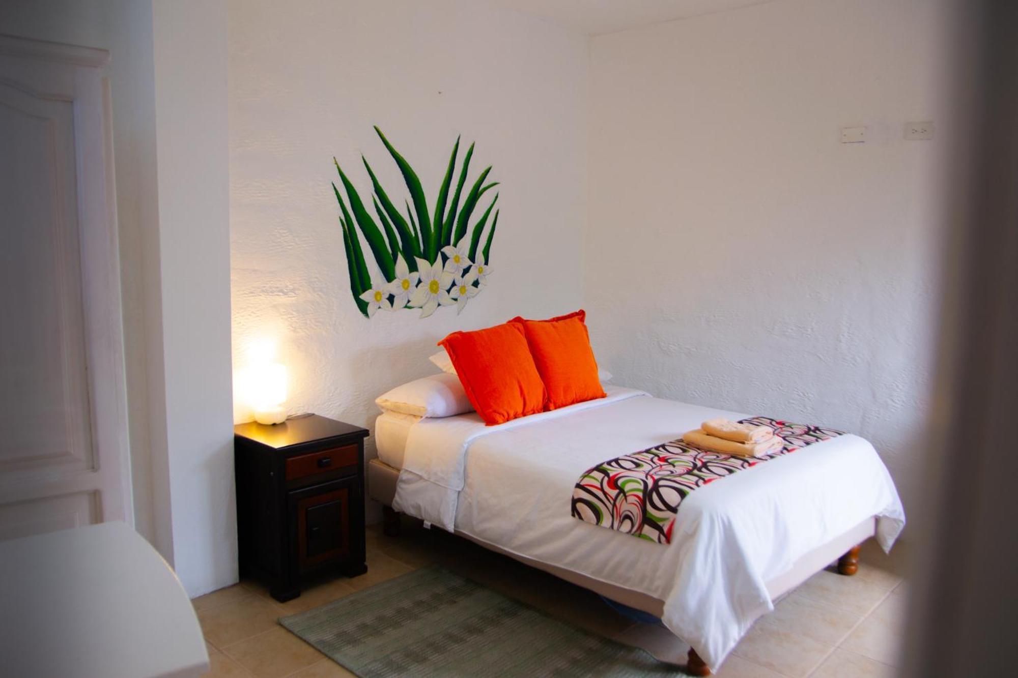 Hotel Miconia ปูแอร์โต บาเกริโซ โมเรโน ภายนอก รูปภาพ