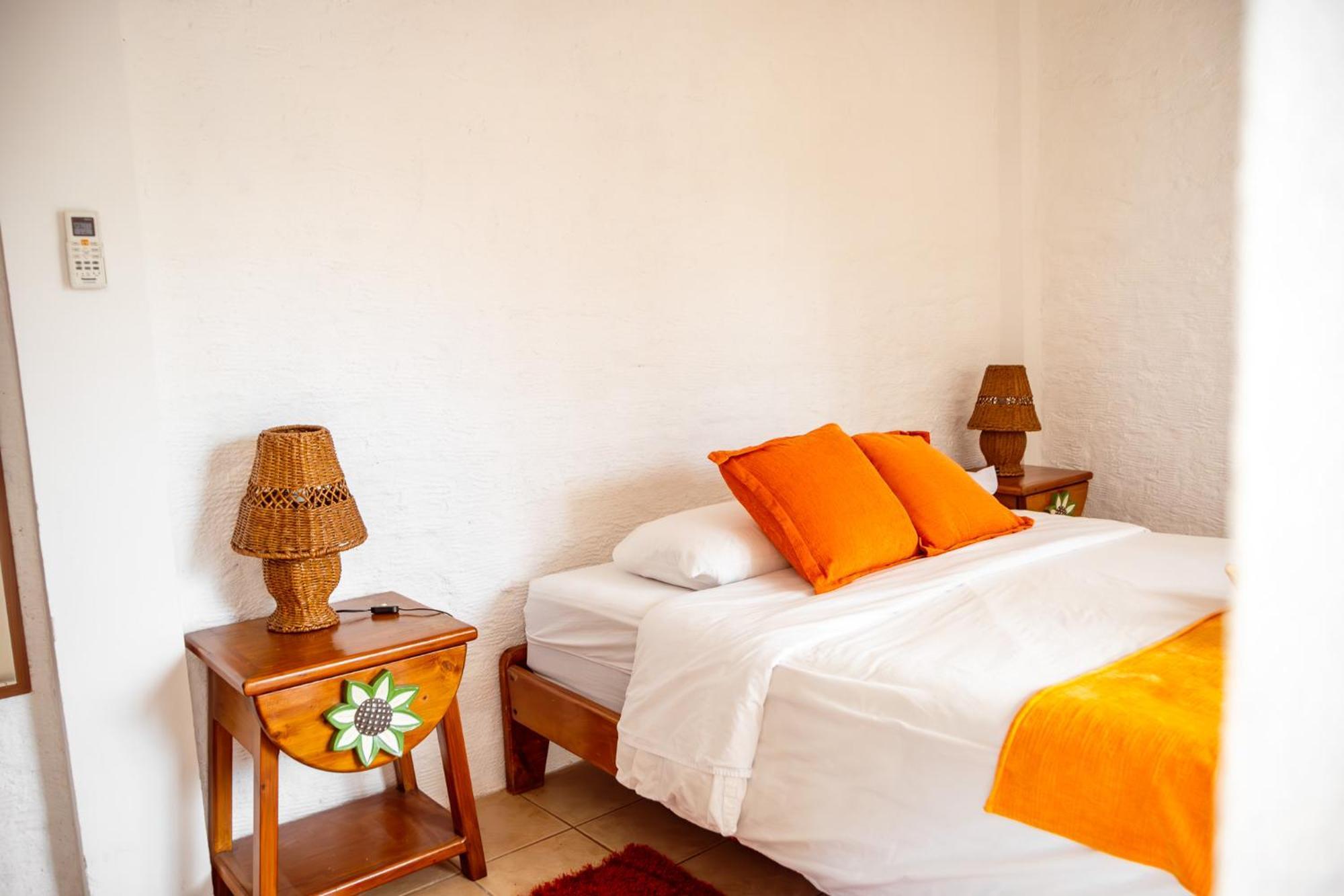 Hotel Miconia ปูแอร์โต บาเกริโซ โมเรโน ภายนอก รูปภาพ